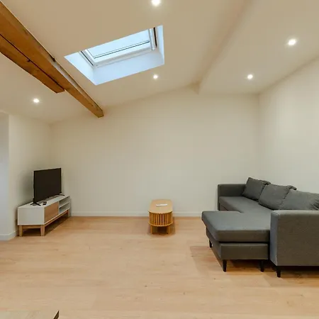 Le Chapelier Apartment